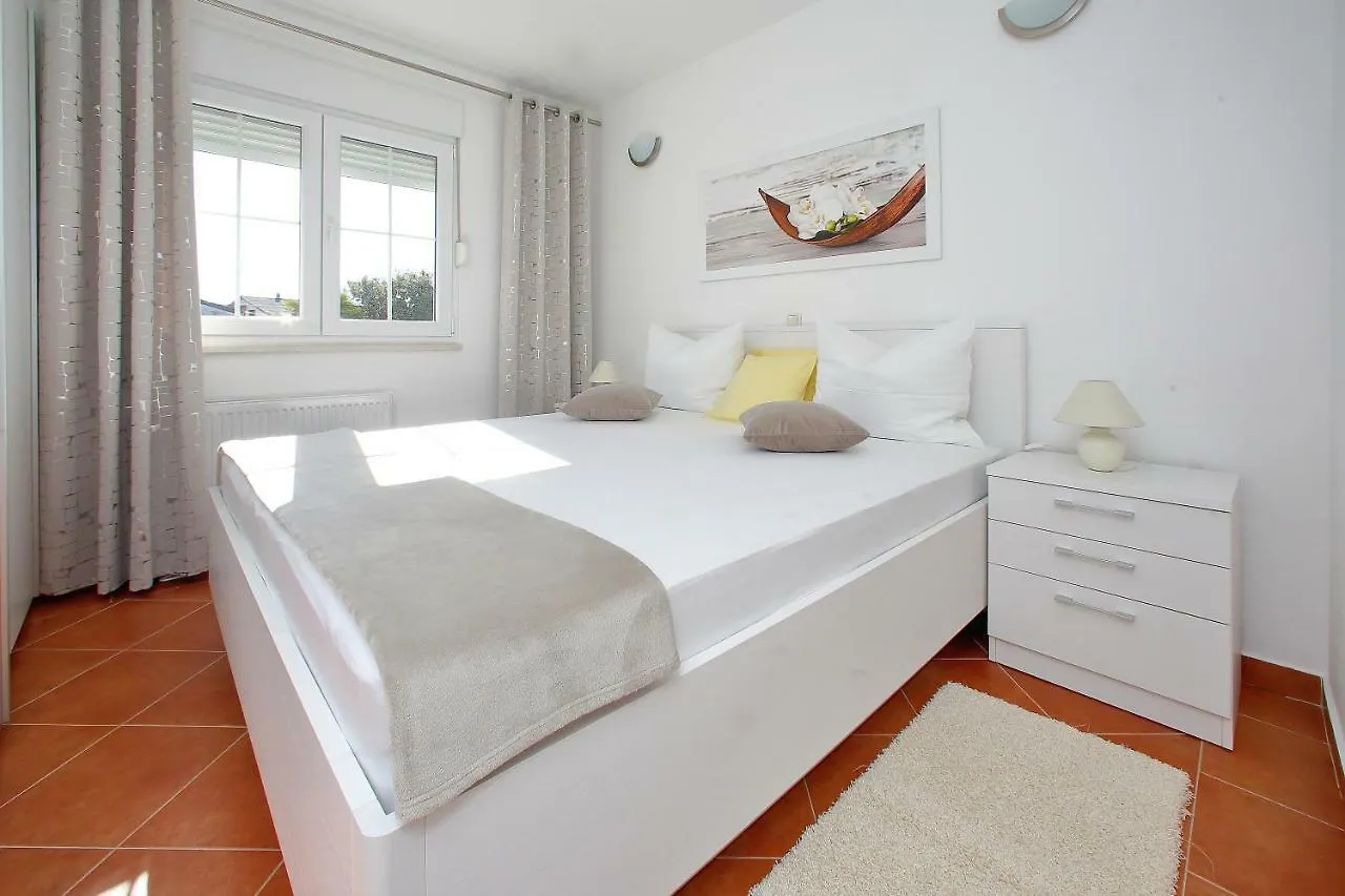 Apartments Villa Anka Bibinje
