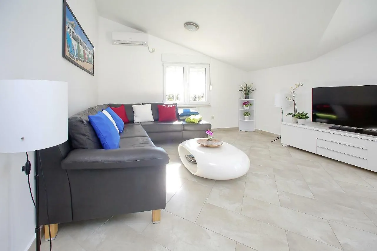 Apartments Villa Anka Bibinje 0*,  Croatia